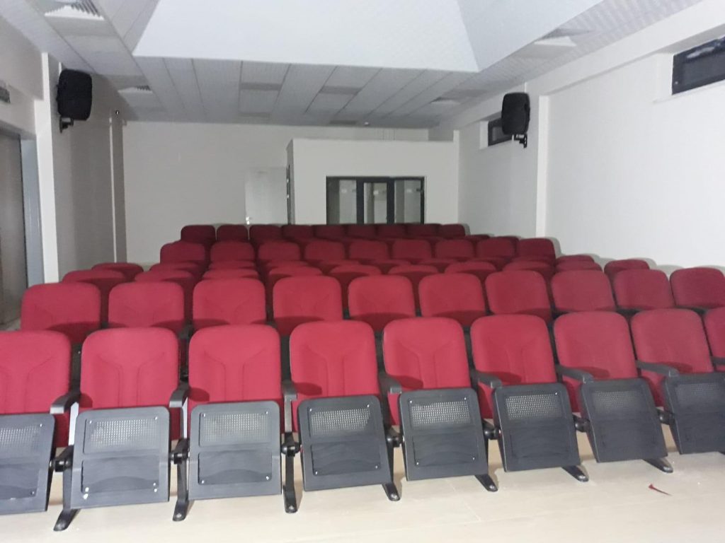 Konferas koltukları